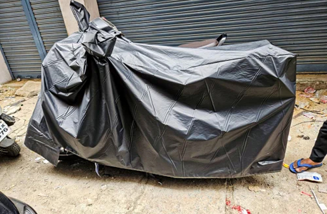 Black Waterproof Bike Body Cover Manufacturer, Supplier & Trader in Gujarat, Bengaluru, Mysore, Andhra Pradesh, Tamil Nadu & India